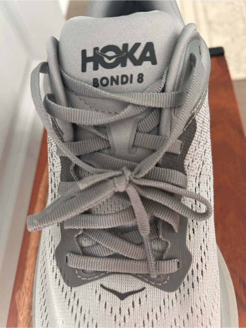 Hoka Men's Bondi 8 Light Gray Size 9.5 - Picture 10 of 11